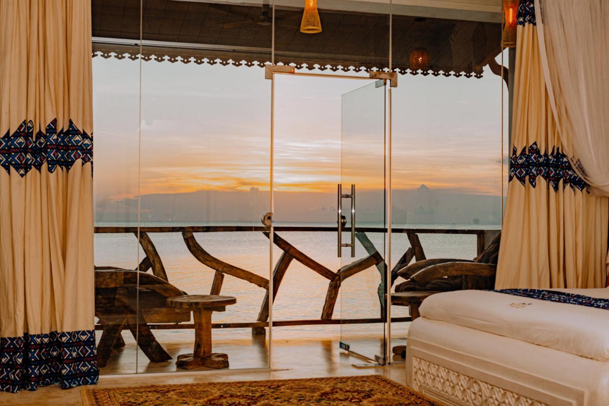 Royal Cliff Zanzibar Hotell Exteriör bild