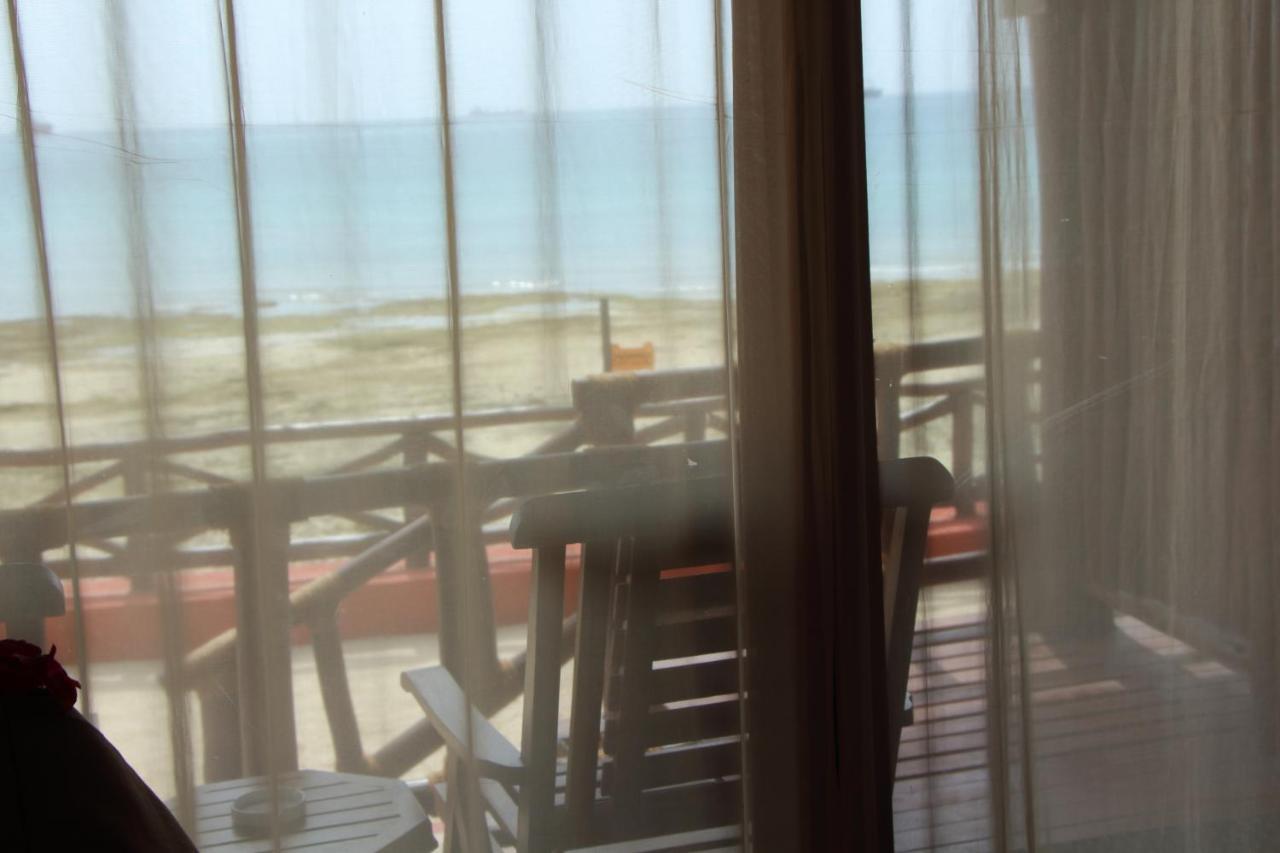 Royal Cliff Zanzibar Hotell Exteriör bild